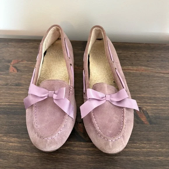 Vionic Women’s Alice Pink Suede Loafers with Bow - Picture 1 of 9